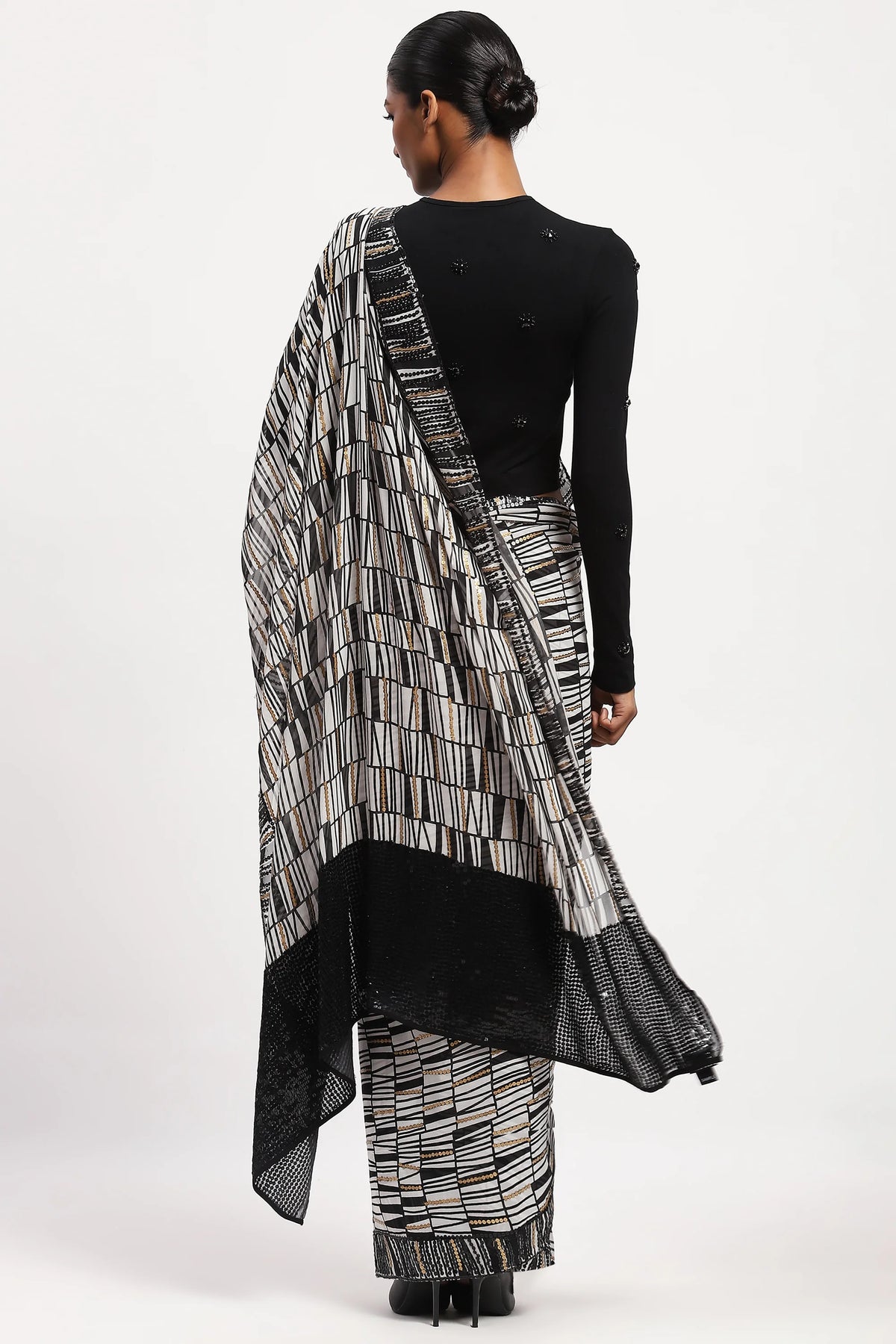 Broken Lines Sari