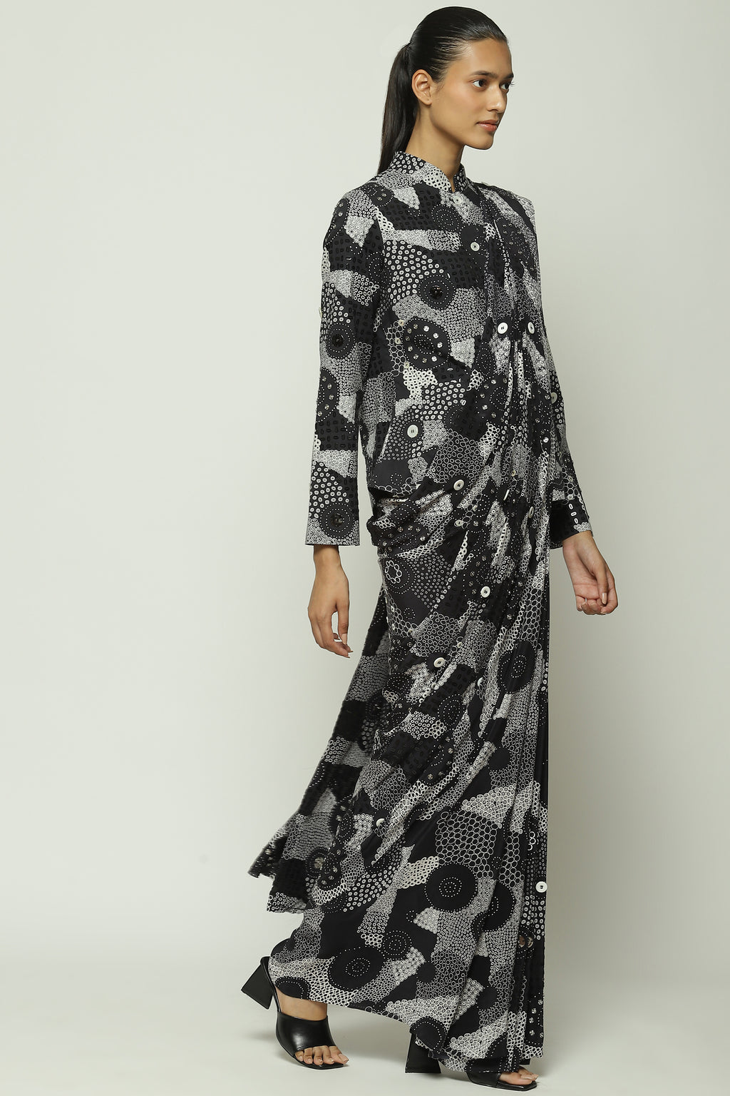 Multi Dots Black Sari